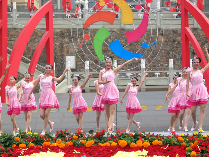 xinsrc_360501231900312395449.jpg